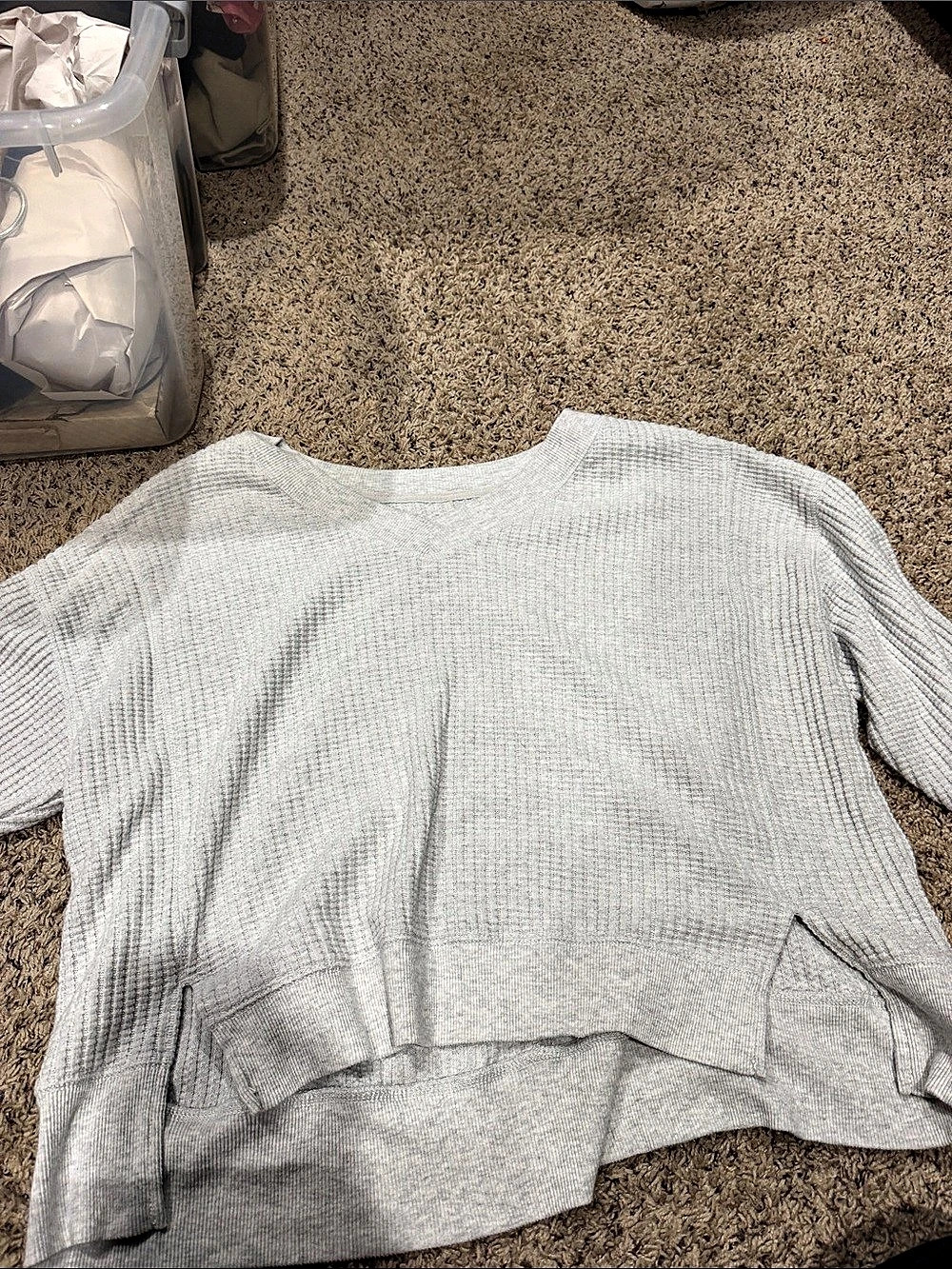 American Eagle Gray Crew Neck Sweater Size Small